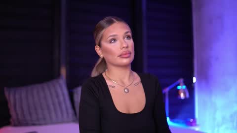 IvyRowa online show from 03.09.25