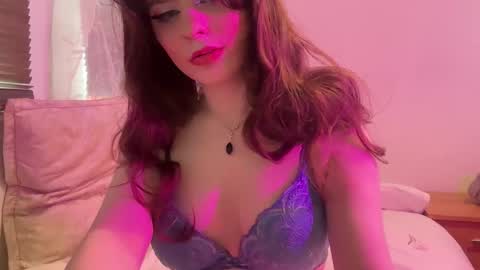 maya  ivy online show from 02.21.26