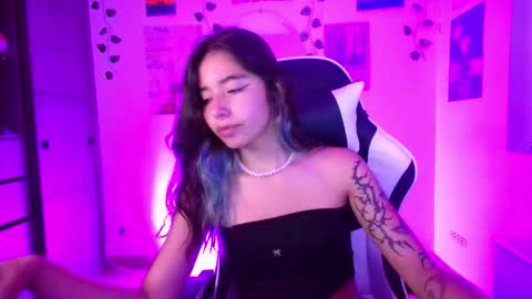 Ivy  online show from 03.12.26