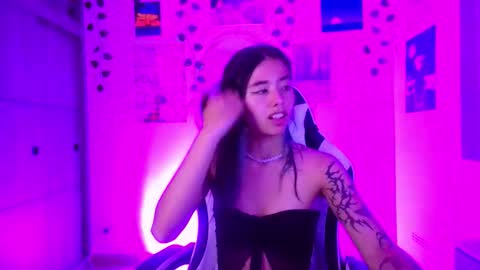 Ivy  online show from 03.12.26