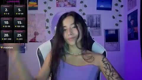 Ivy  online show from 06.24.26