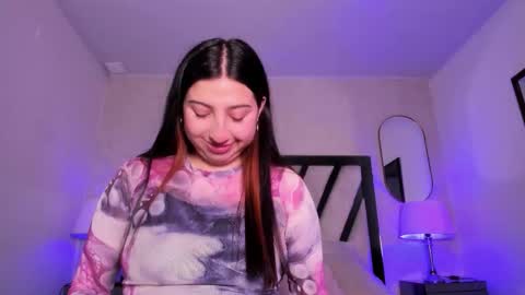 Snapshot of ivyy_blue1 chatting on 12.16.25 ivyy blue1 online show from 12.16.25