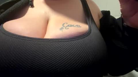 Snapshot of iwantsahar chatting on 03.27.26 iwantsahar online show from 03.27.26