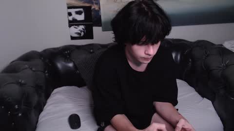 Snapshot of iwillfall_ chatting on 12.12.24 Maxim online show from 12.12.24