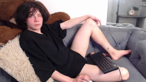 Snapshot of iwillfall_ chatting on 02.28.25 Maxim online show from 02.28.25