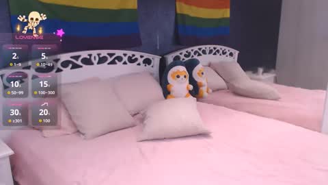 Snapshot of iwillfall_ chatting on 11.27.25 Maxim online show from 11.27.25