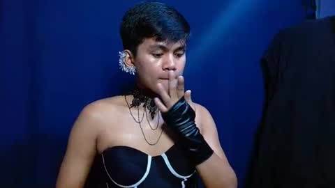 Snapshot of iya143 chatting on 11.26.25 iya143 online show from 11.26.25