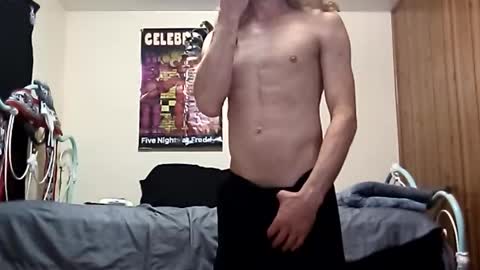 Snapshot of iyzyoatnzmlz chatting on 02.25.26 iyzyoatnzmlz online show from 02.25.26