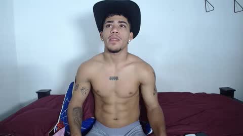 Snapshot of izaak_taylor7 chatting on 09.27.25 izaack online show from 09.27.25