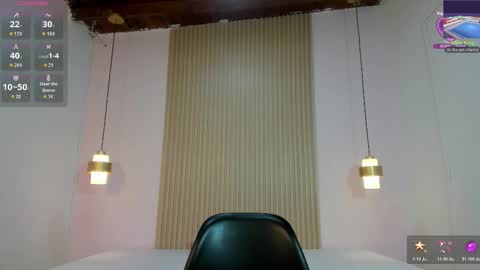 izelevans online show from 02.23.26