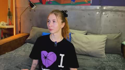 izi online show from 10.19.25