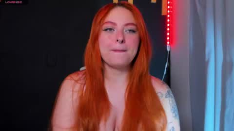 hot izys online show from 07.21.26