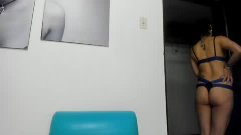 Izzy online show from 01.19.25