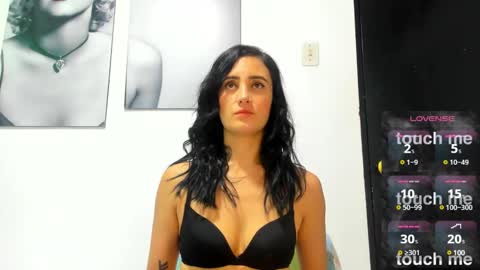 Izzy online show from 03.09.25