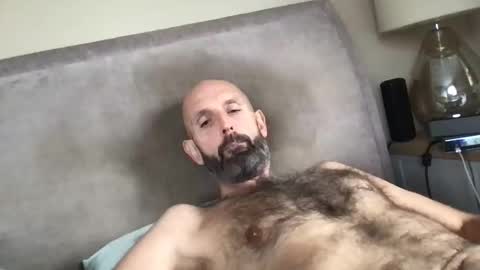 Snapshot of izzysboytoy1 chatting on 11.03.25 izzysboytoy1 online show from 11.03.25