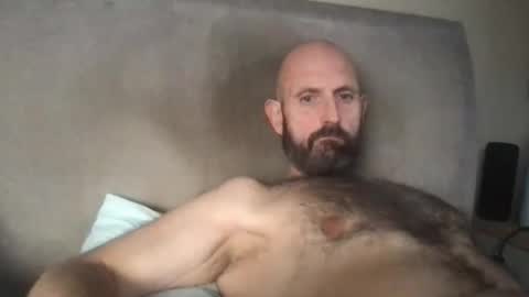 izzysboytoy1 online show from 11.28.25