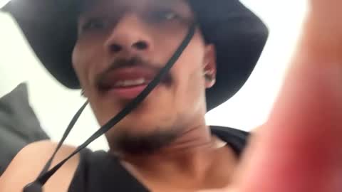 Snapshot of j0nnyk1ng chatting on 02.21.25 Mugen online show from 02.21.25