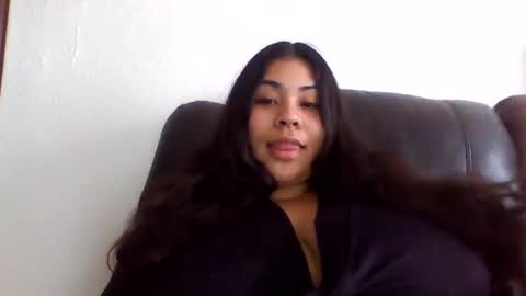 j3ixa online show from 10.31.25