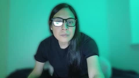 Snapshot of j4ckoff chatting on 12.21.25 j4ckoff online show from 12.21.25