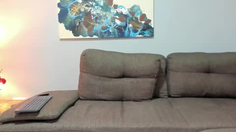 Calix  Independient model Insta and twt Calixsnake online show from 11.05.25