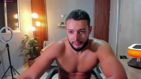 Calix  Independient model Insta and twt Calixsnake online show from 05.03.26