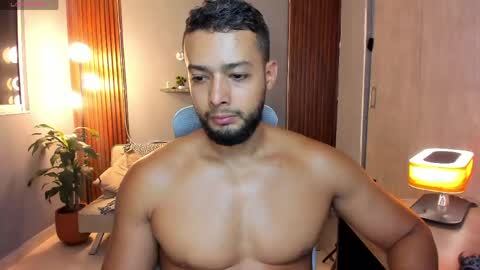 Calix  Independient model Insta and twt Calixsnake online show from 05.13.26