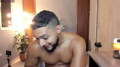 Calix  Independient model Insta and twt Calixsnake online show from 05.27.26