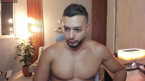 Calix  Independient model Insta and twt Calixsnake online show from 06.15.26