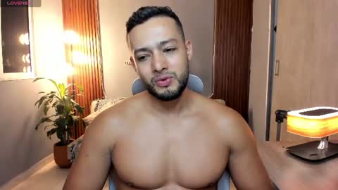 Calix  Independient model Insta and twt Calixsnake online show from 07.21.26