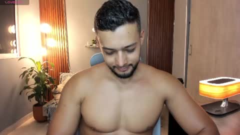 Calix  Independient model Insta and twt Calixsnake online show from 07.22.26