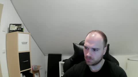 here4y online show from 12.11.24