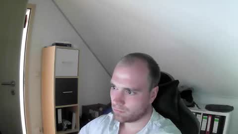 here4y online show from 09.30.25