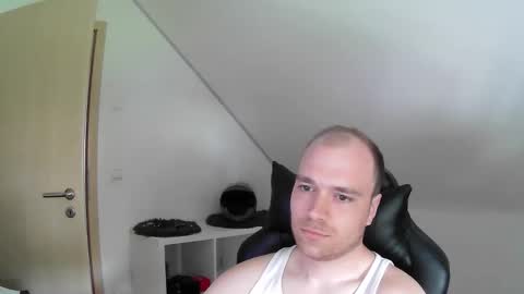 here4y online show from 04.19.26