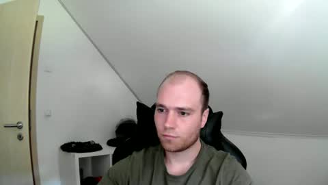 Snapshot of j_german783377 chatting on 06.13.26 here4y online show from 06.13.26