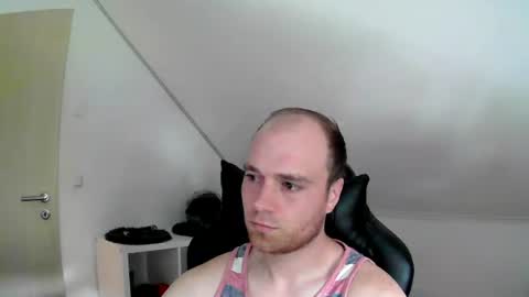 Snapshot of j_german783377 chatting on 06.14.26 here4y online show from 06.14.26