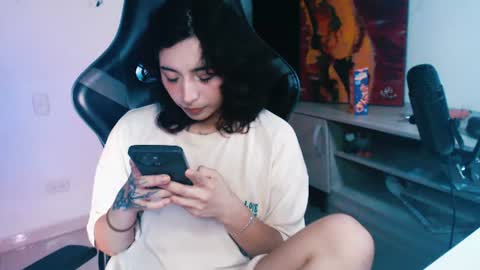 jade 18  online show from 07.10.26