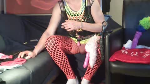 Snapshot of jacekwrrr chatting on 12.28.24 JACKSLUT BUY ME . FAN CLUB MEMBERS AND THOSE WHOM THE MEMBERS INDICATE SISY SLUT PROVIDES THEM  FREE SERVICES online show from 12.28.24