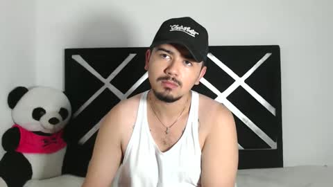 Snapshot of jack03xx_ chatting on 11.17.25 Jack online show from 11.17.25