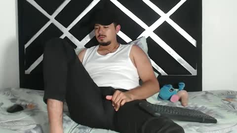 Snapshot of jack03xx_ chatting on 11.21.25 Jack online show from 11.21.25