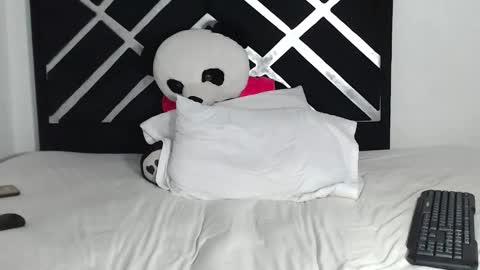 Snapshot of jack03xx_ chatting on 11.26.25 Jack online show from 11.26.25