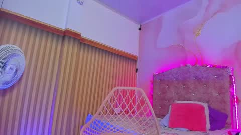 Snapshot of jack__baby_ chatting on 12.23.25 jack__baby_ online show from 12.23.25