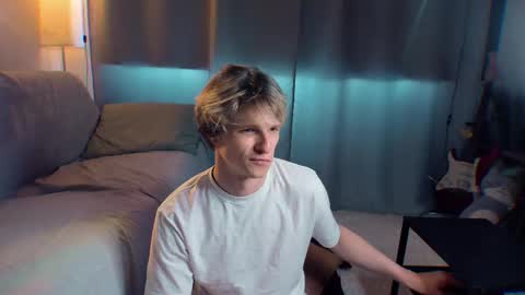 Snapshot of jack_frozt chatting on 05.27.26 brestonsweet online show from 05.27.26