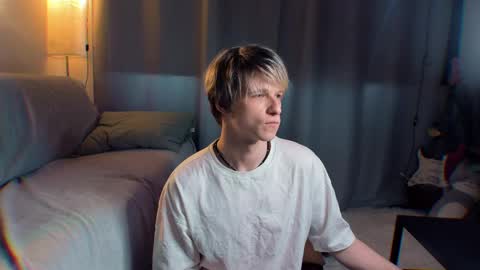 Snapshot of jack_frozt chatting on 05.28.26 brestonsweet online show from 05.28.26