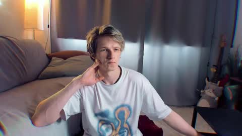 Snapshot of jack_frozt chatting on 06.02.26 brestonsweet online show from 06.02.26