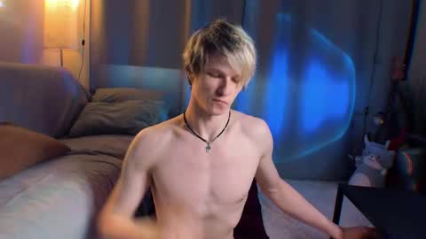 Snapshot of jack_frozt chatting on 06.04.26 brestonsweet online show from 06.04.26