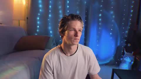 Snapshot of jack_frozt chatting on 06.23.26 brestonsweet online show from 06.23.26