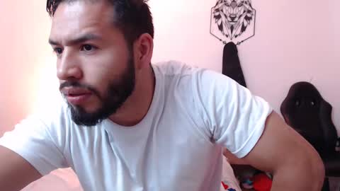 Snapshot of jack_master_muscle chatting on 01.16.25 jack and leah online show from 01.16.25