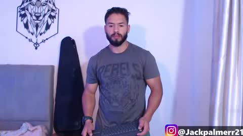 Snapshot of jack_master_muscle chatting on 11.15.25 jack and leah online show from 11.15.25