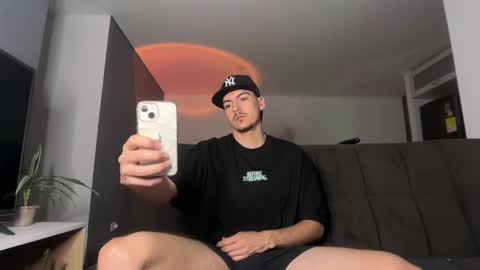 Snapshot of jack_norizz chatting on 11.24.25 INDEPENDENT MODEL online show from 11.24.25