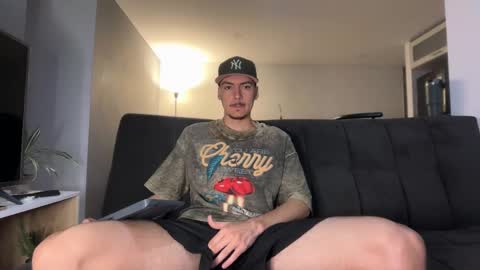 Snapshot of jack_norizz chatting on 12.03.25 INDEPENDENT MODEL online show from 12.03.25